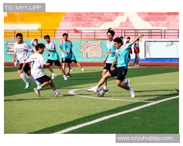 大学生挑战皇马足球队的激情对决与青春梦想的碰撞